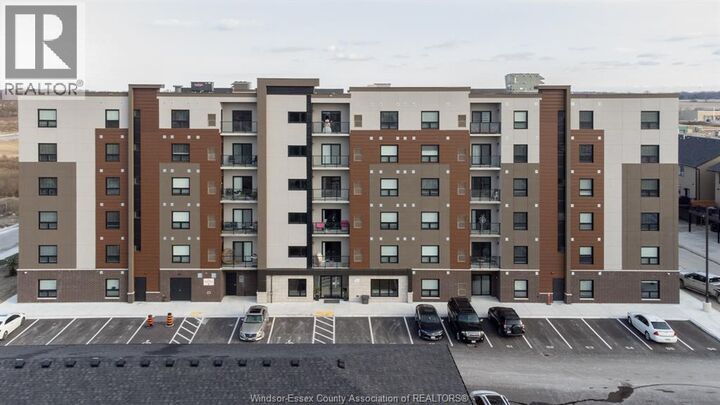 Property Photo:  716 Brownstone 208  ON N9K 0C3 