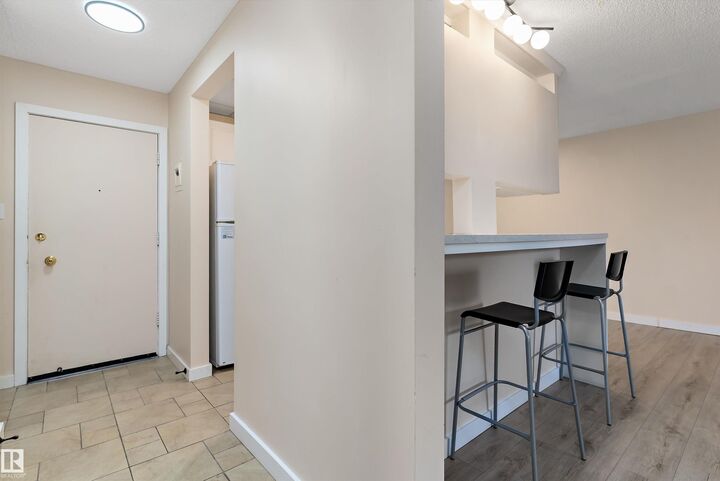 Property Photo: 14903 92 Avenue NW 103 AB T5R 5B5