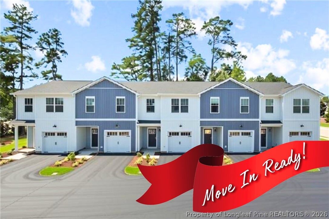 Property Photo:  1704 Florshine Way  NC 28312 