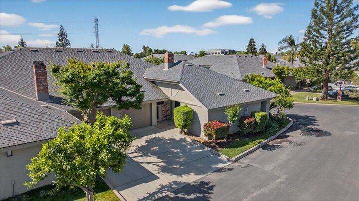 Property Photo:  315 E Nees Avenue 155  CA 93720 