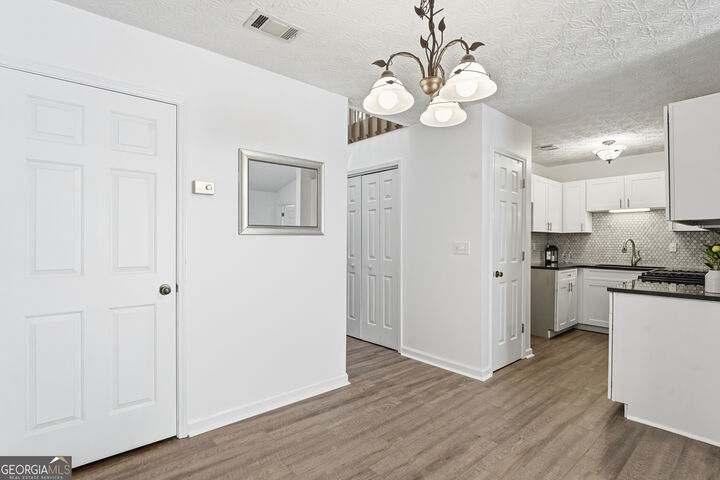 Property Photo:  224 Goshen Lane  GA 30188 
