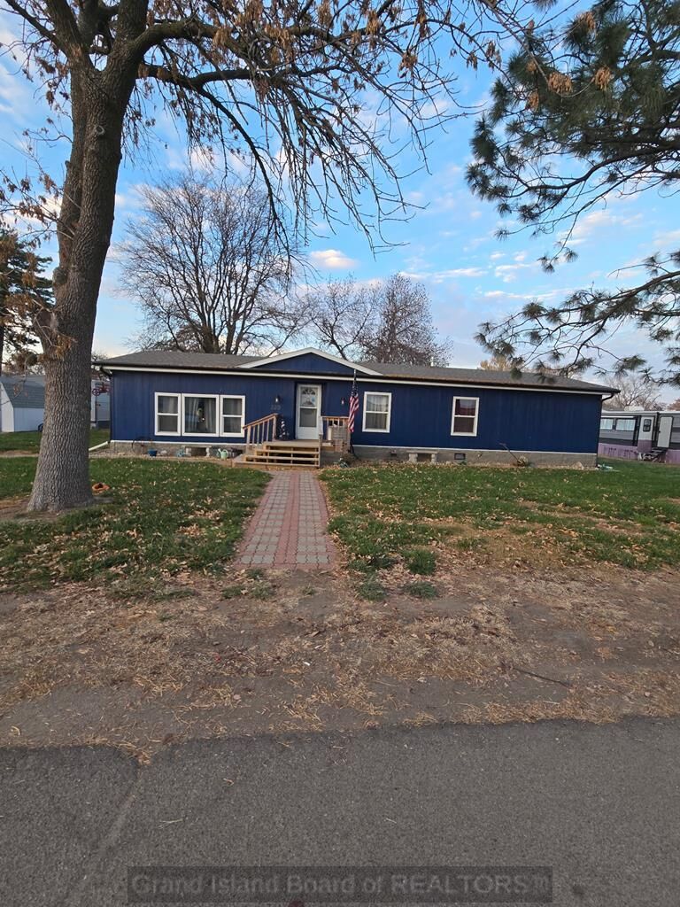 Property Photo:  820 S Pine Ave. #220  NE 68901 