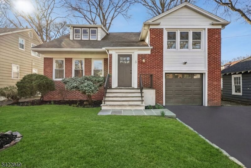 Property Photo: 5 Essex Rd NJ 07040