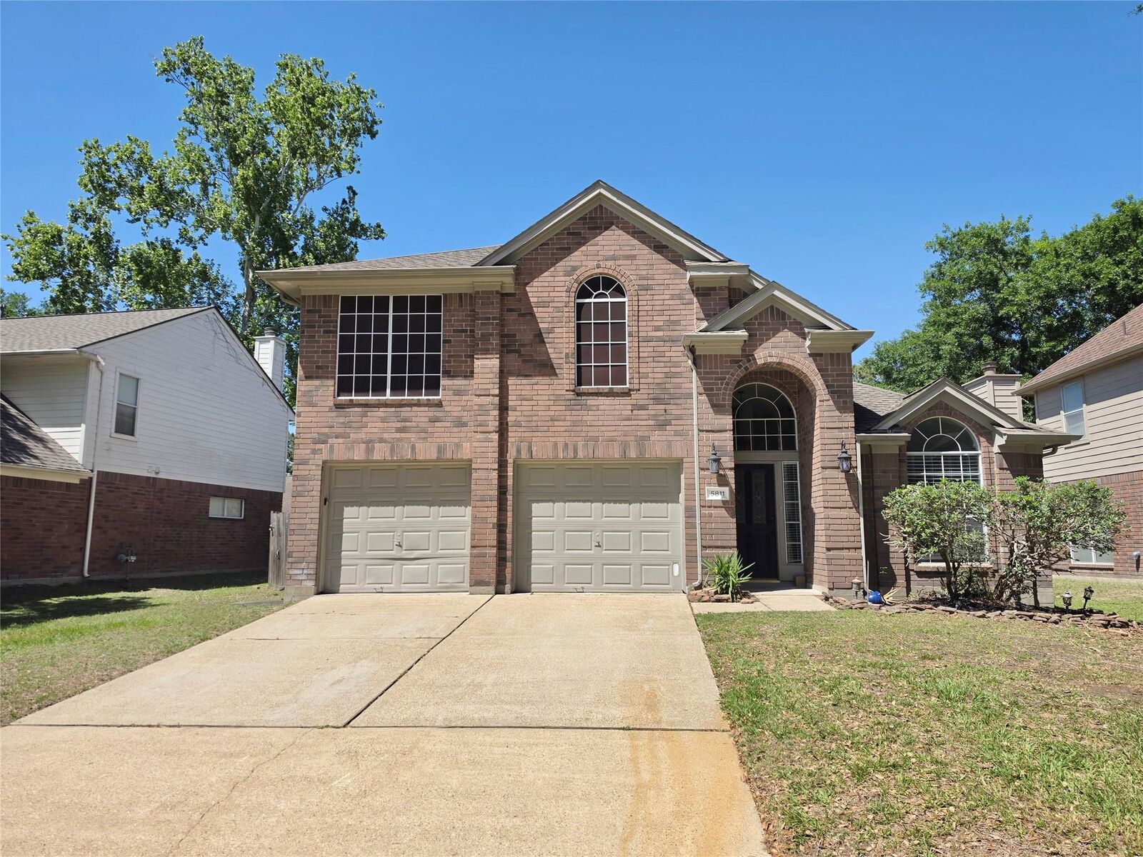 Property Photo:  5811 Forest Timbers Drive  TX 77346 
