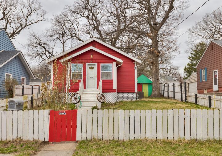 Property Photo:  2619 Prospect Road  IA 50310 