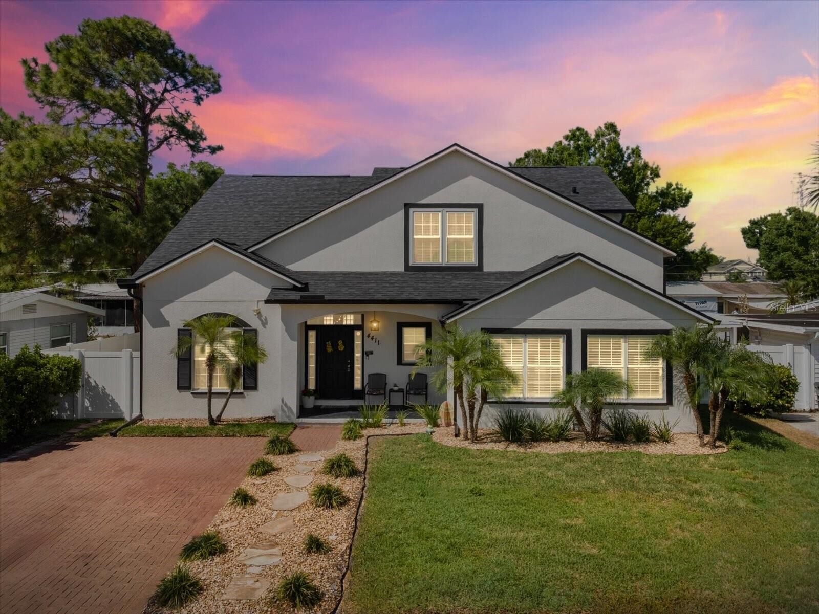 Property Photo:  4411 W Oklahoma Avenue  FL 33616 