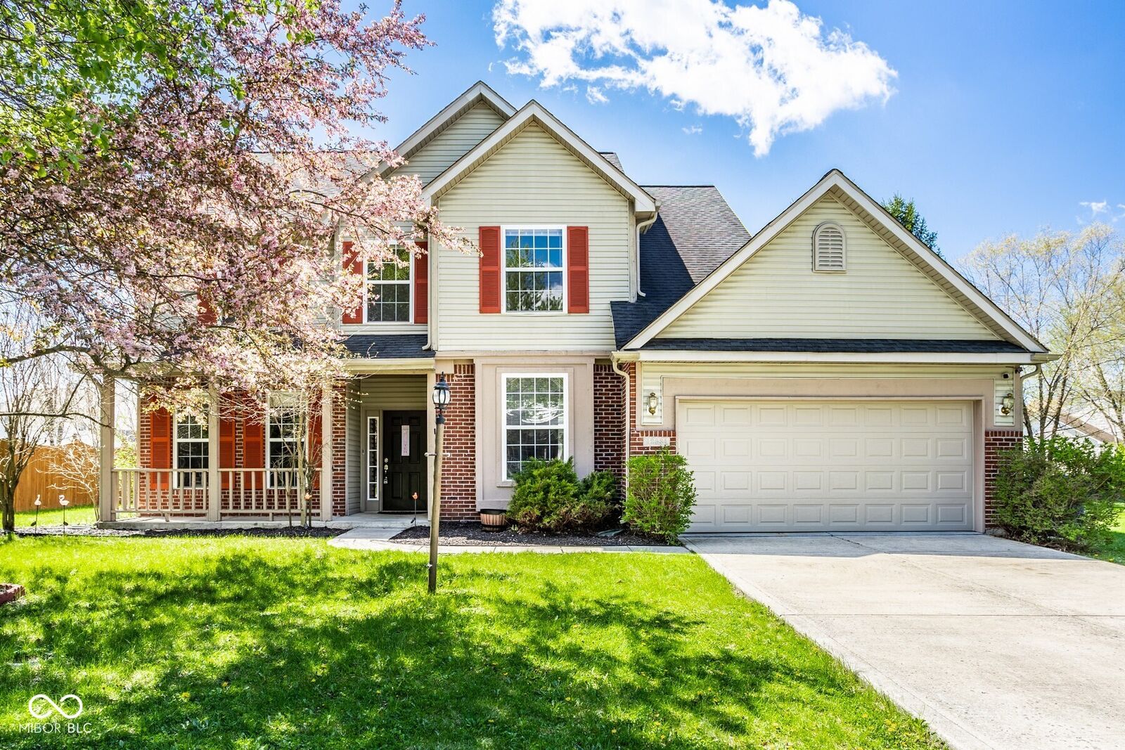 Property Photo:  12531 Crystal Pointe Drive  IN 46236 