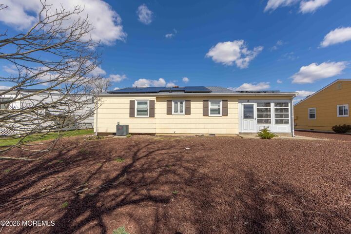 Property Photo:  43 Carlisle Road  NJ 08757 