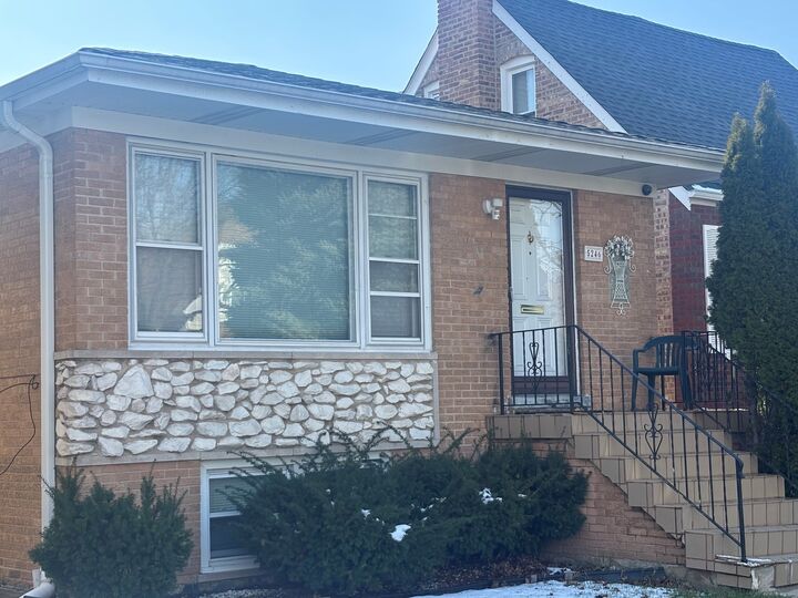 Property Photo:  5246 N Liano Avenue  IL 60630 
