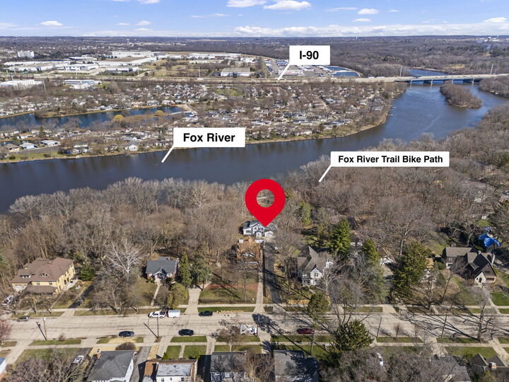 Property Photo:  362 1/2 River Bluff Road  IL 60120 