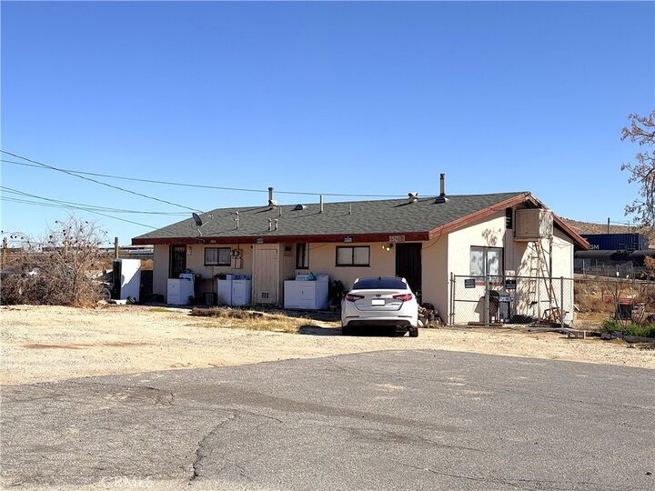 Property Photo:  25617 Jasper Road  CA 92311 