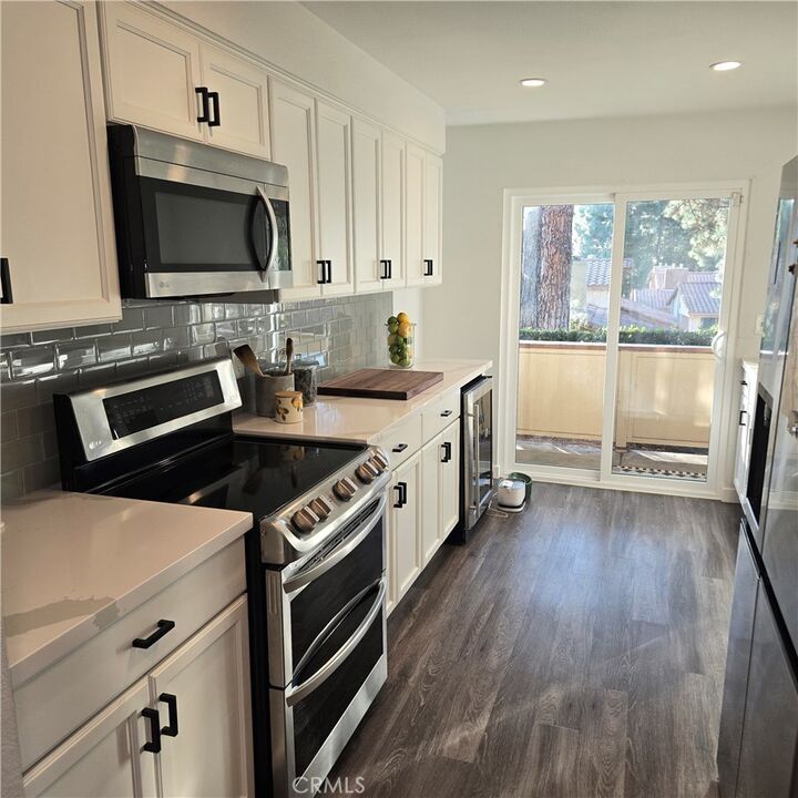 Property Photo:  5470 Copper Canyon 2C  CA 92887 