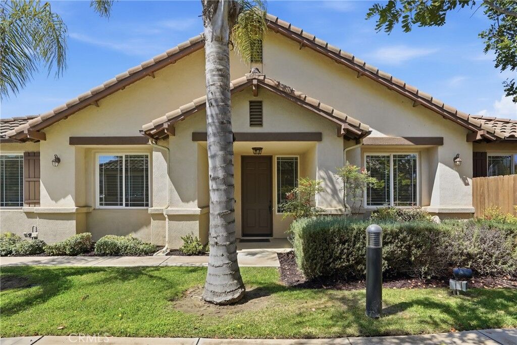 Property Photo:  1717 Bilbao Drive  CA 93454 