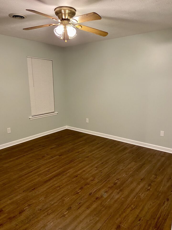 Property Photo:  1315 Dugan Ct  TN 37130 