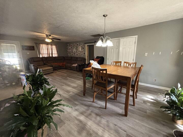 Property Photo:  1087 W Woodrow St  TN 38358 