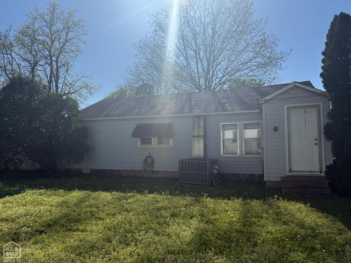 Property Photo: 813 Eaton St Street AR 72422