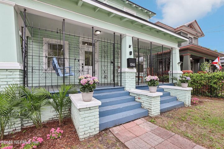 Property Photo:  1941 Hubbard Street  FL 32206 