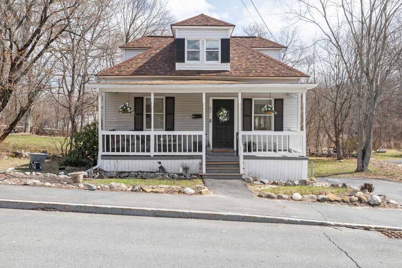 Property Photo: 377 Smyth Road NH 03104