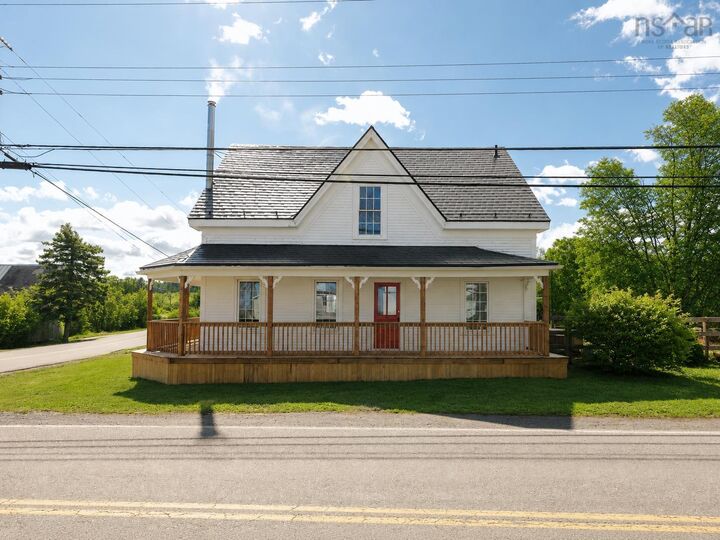 2133 New Cheverie Road — photo 1