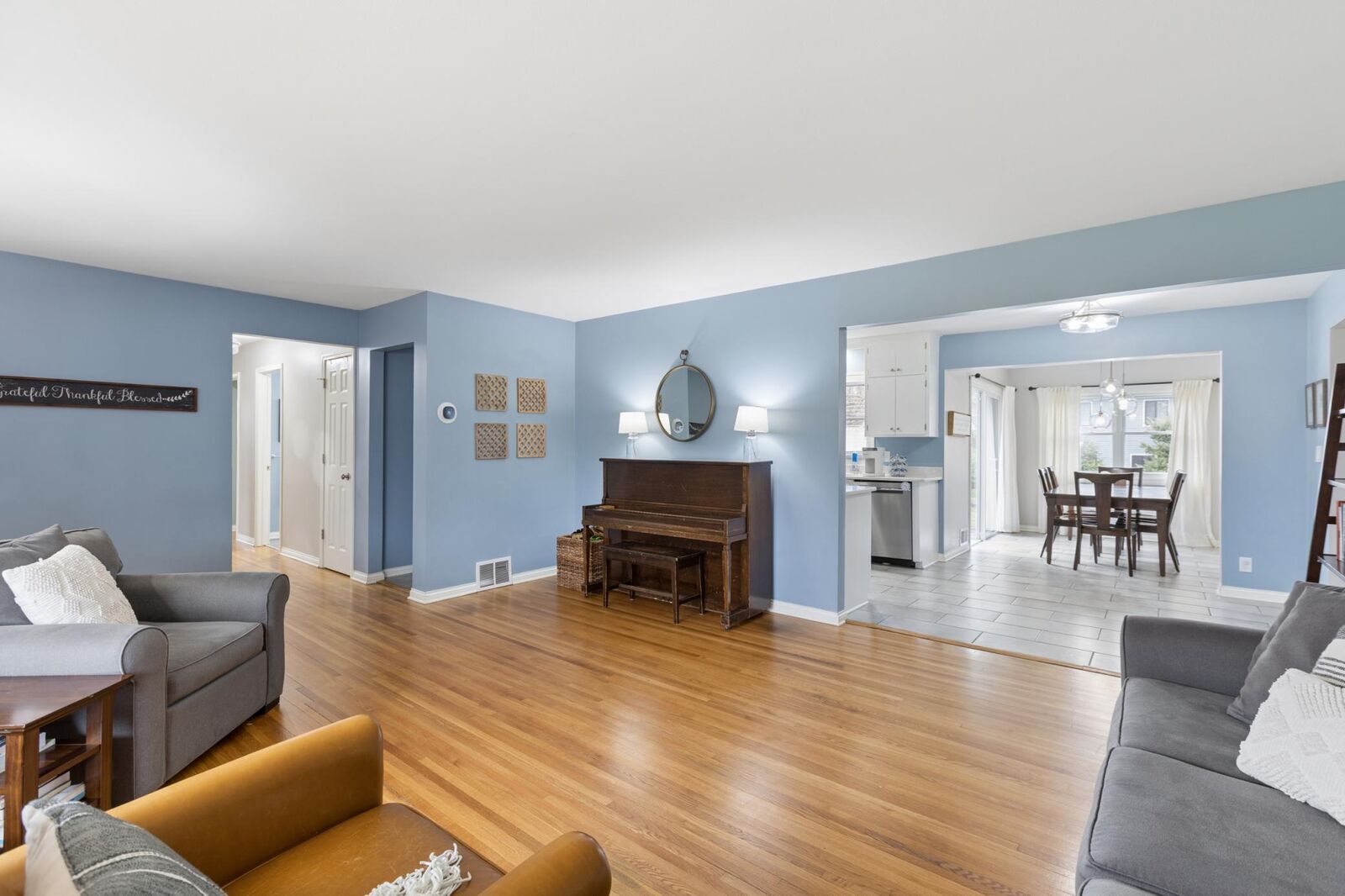 Property Photo: 8101 32nd Avenue N MN 55427