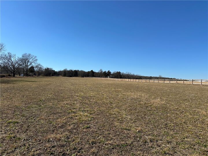 Property Photo:  Mc 7055  AR 72634 