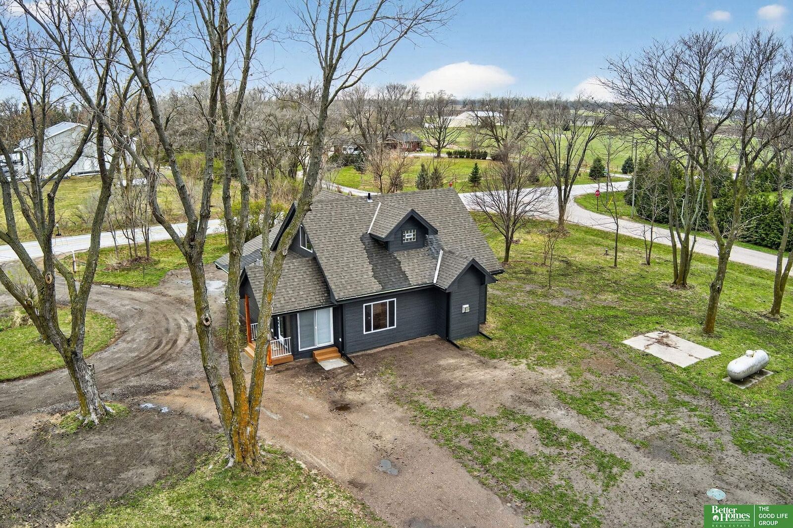 Property Photo:  25858 Pacific Street  NE 68069 