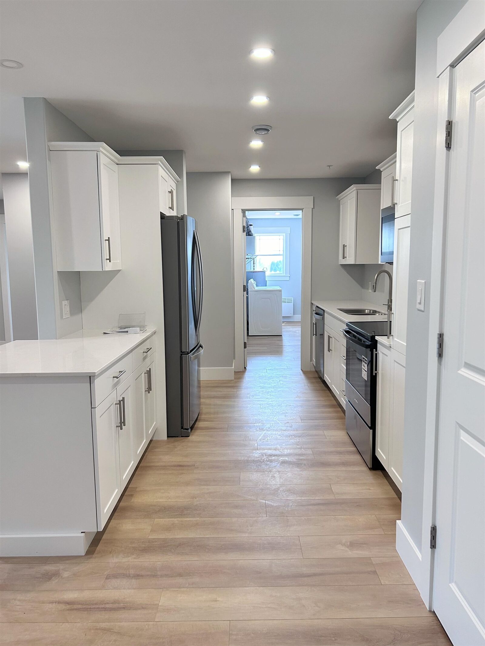Property Photo: 24 Gilbert Drive Drive 406 PE C1C 1L4