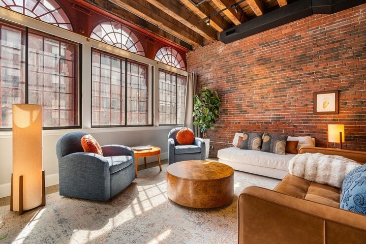 Property Photo:  120 Fulton Street 2C  MA 02109 