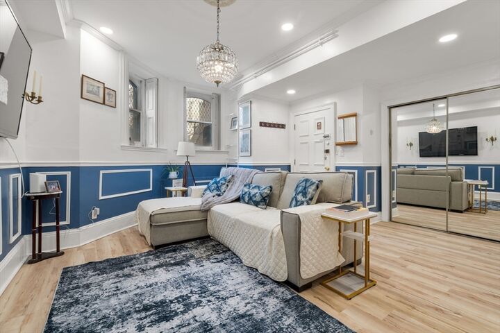 Property Photo:  171 Beacon St B2  MA 02116 