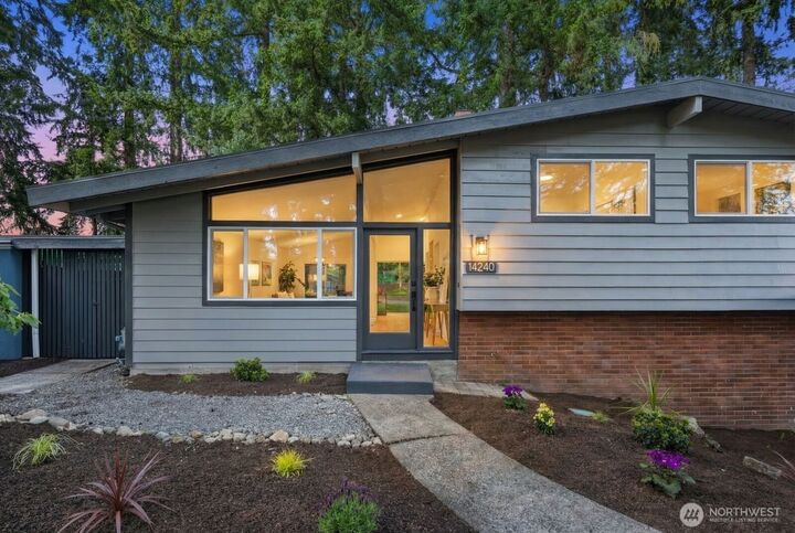 Property Photo:  14240  Lake Hills Boulevard  WA 98007 