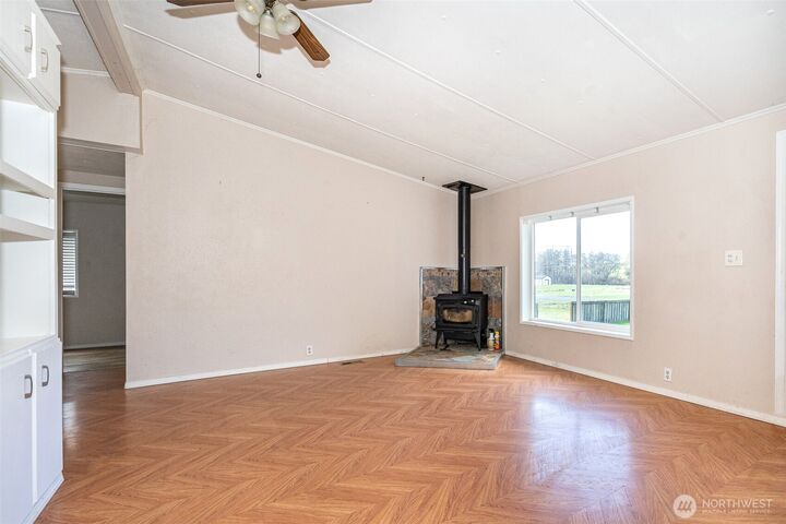 Property Photo:  1002  Riepma Avenue  WA 98277 