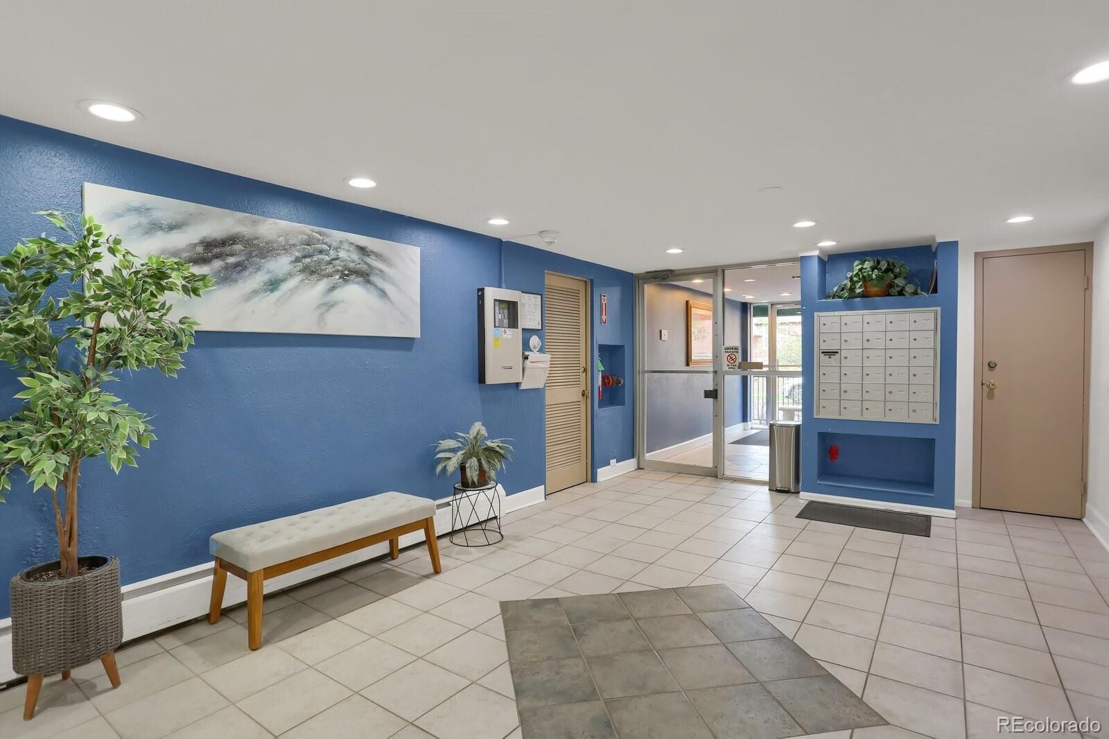 Property Photo:  1265 Elizabeth Street 207  CO 80206 