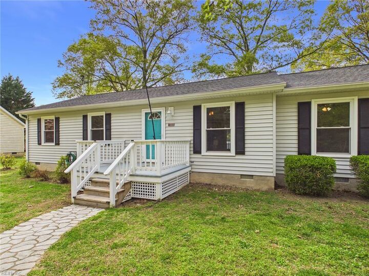 Property Photo: 1014 Deerchase Rd VA 23149