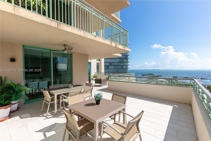 Property Photo:  3350 SW 27th Ave 2002  FL 33133 