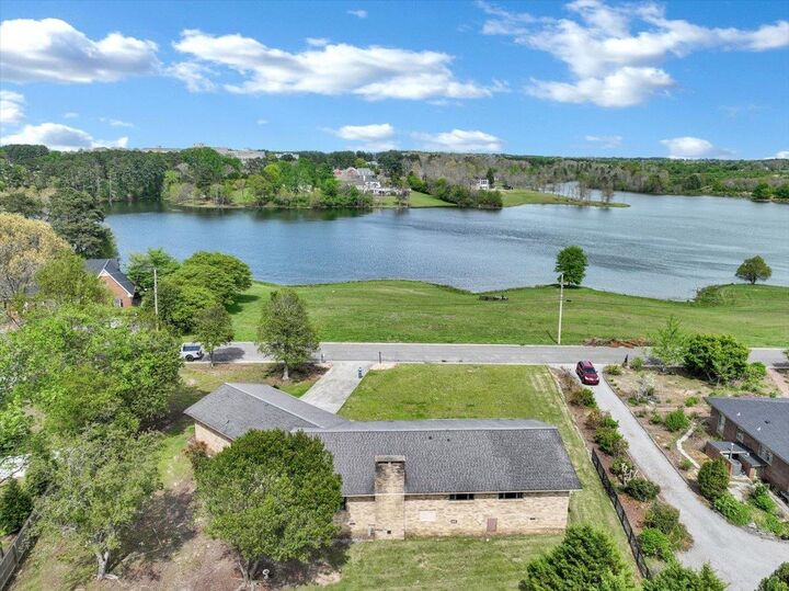 Property Photo:  1761 Morning Dr NE  AL 35055 - CULLMAN 