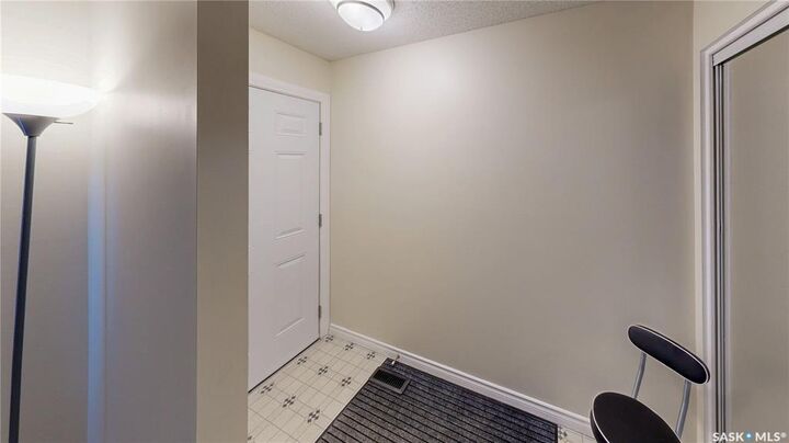 Property Photo: 6 Mackenzie Mews SK S4N 5M5