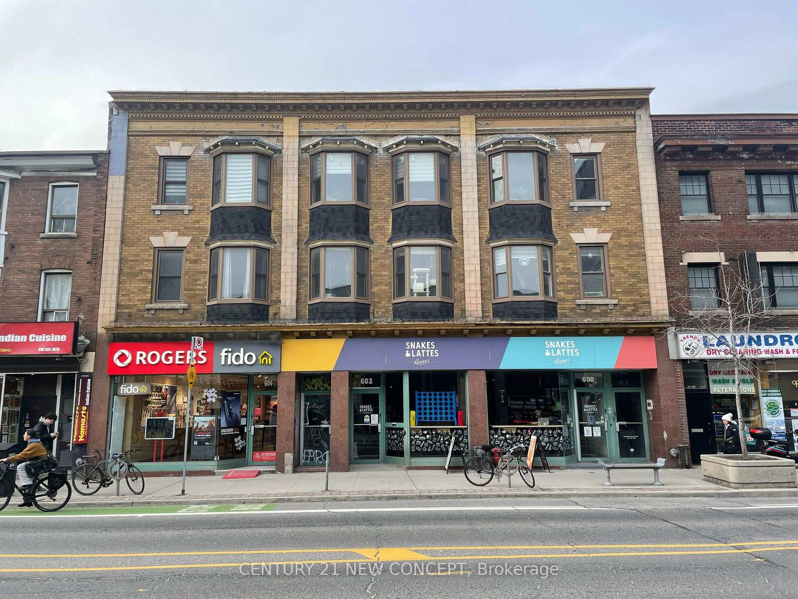 Photo de la propriété:  604 Bloor Street W 3  ON M6G 1K4 