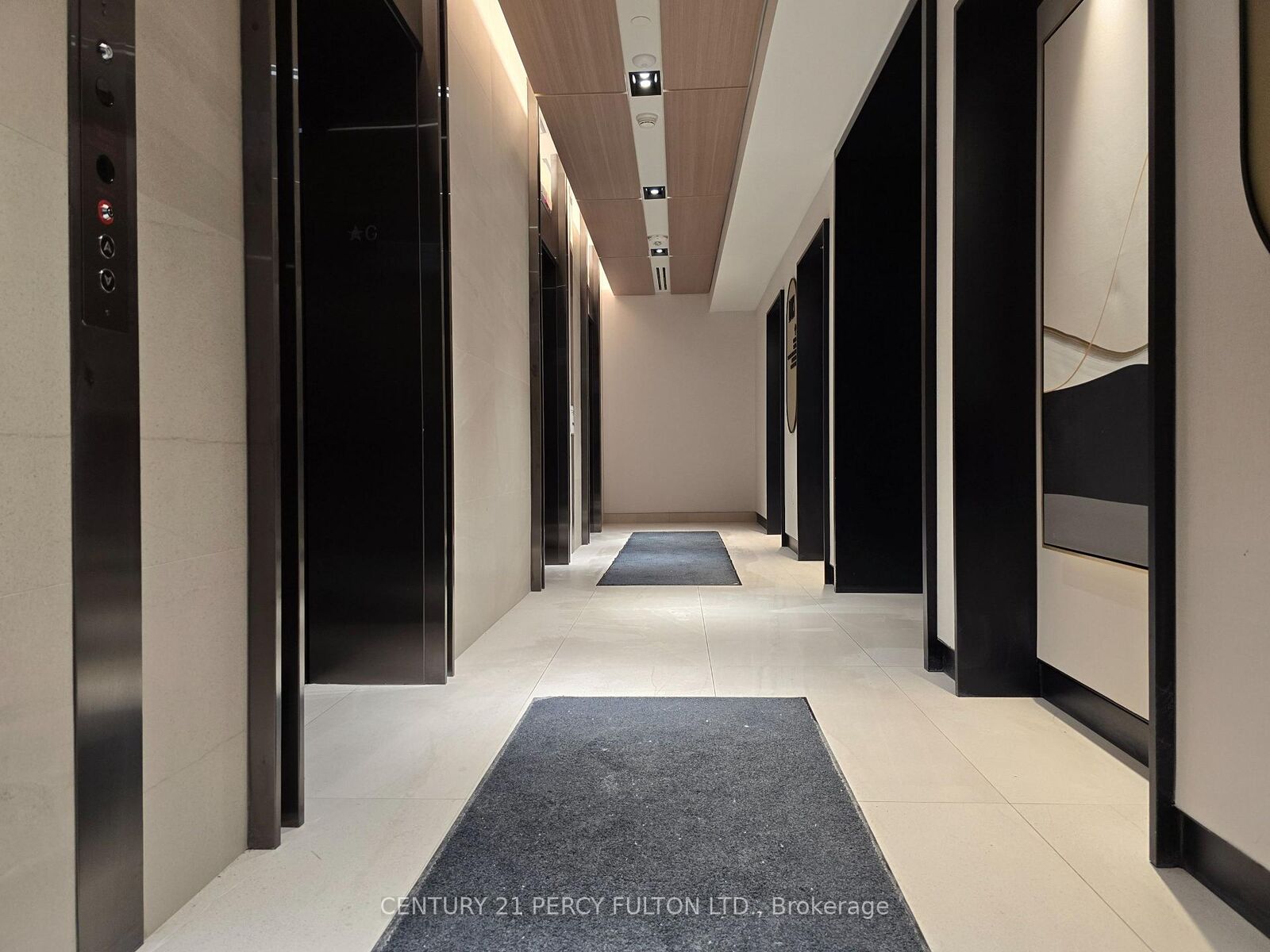 Photo de la propriété: 127 Broadway Avenue 3510 ON M4P 1V4