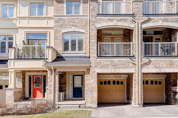 Property Photo:  465 Manhattan Common  ON L6H 3P5 