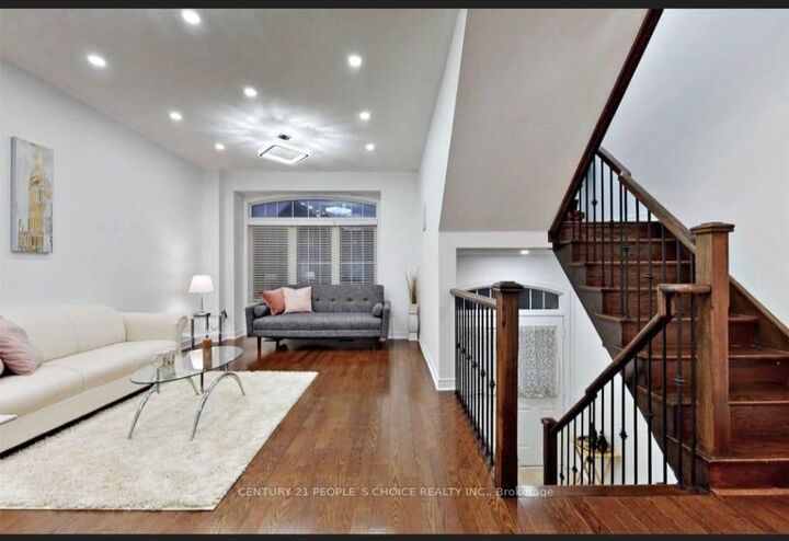 Photo de la propriété:  80 Lorenzo Circle  ON L6R 0Z9 