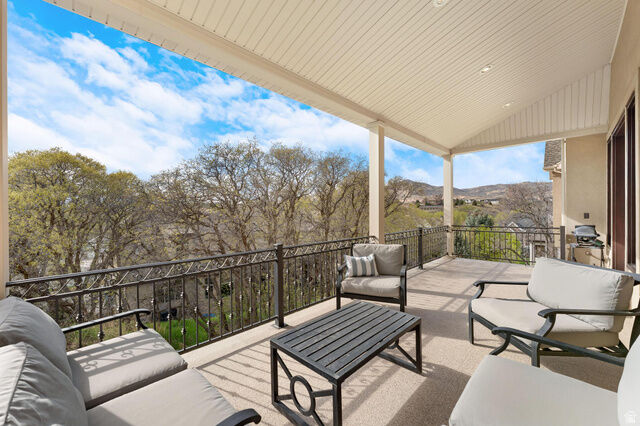 Property Photo:  10493 N Iverson Ln  UT 84003 