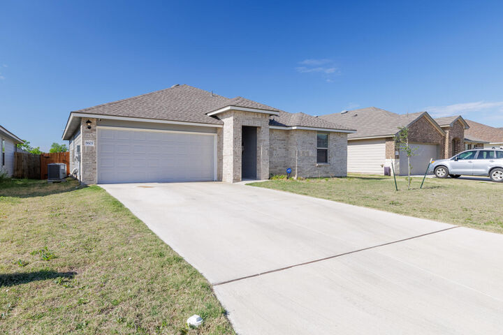 Property Photo: 8603 Brahma Plains Road TX 76502