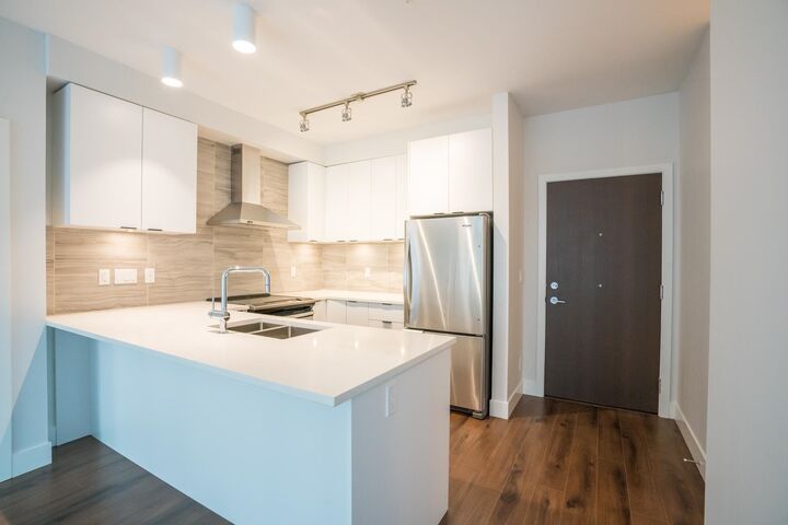 5355 Lane Street 257 — photo 1