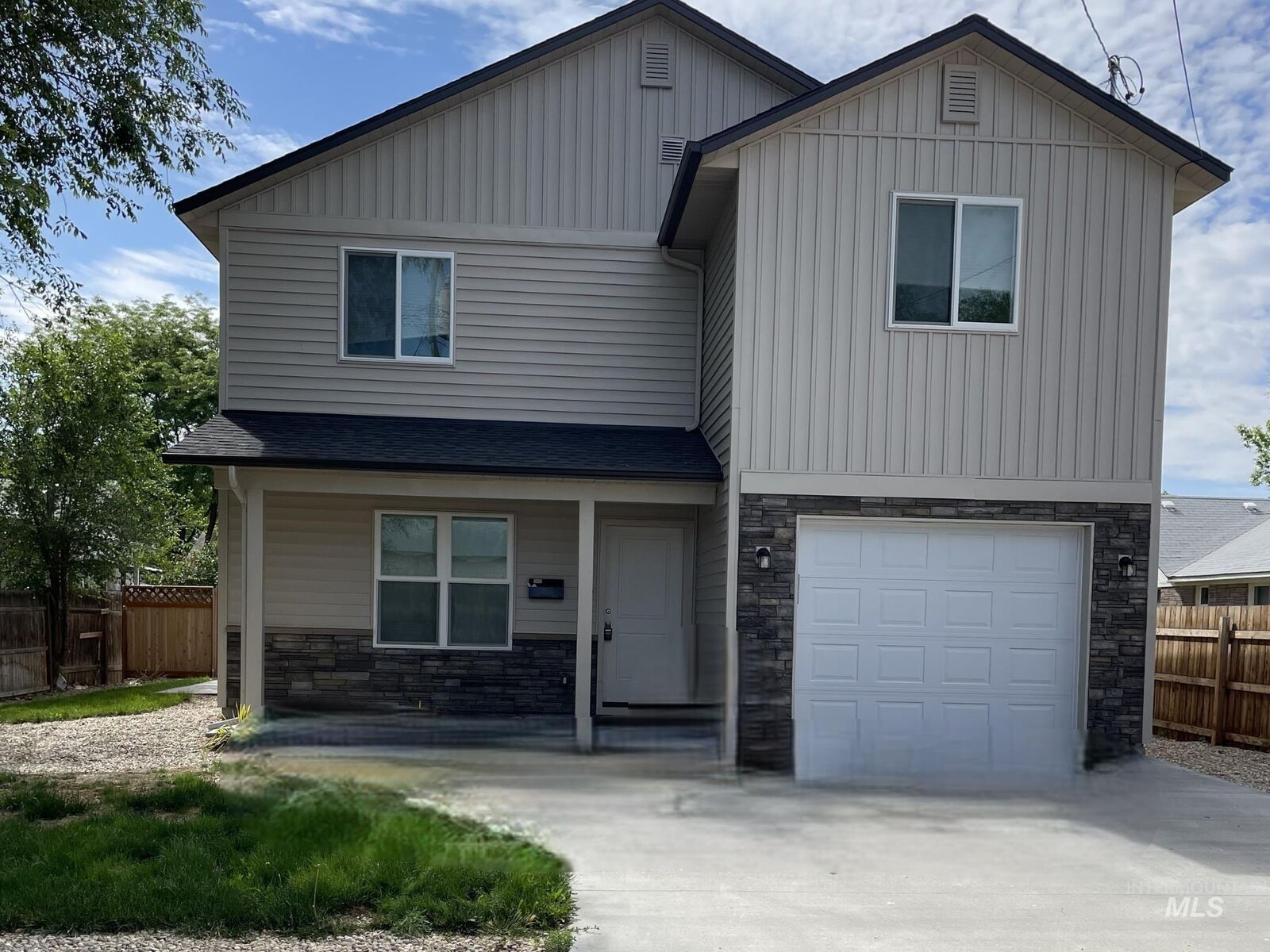 Property Photo:  1119 10th Ave So  ID 83651 