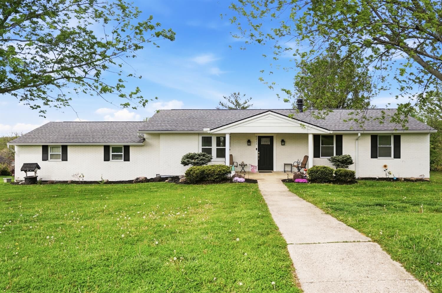 Property Photo:  5211 Spechtview Drive  OH 45248 