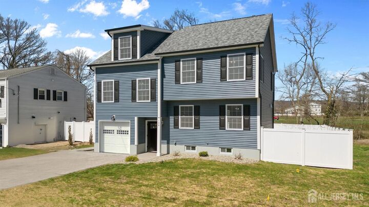 Property Photo:  109 Pearl Place  NJ 08812 
