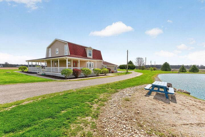 Property Photo: 20240 County Road 340 Road OH 43340