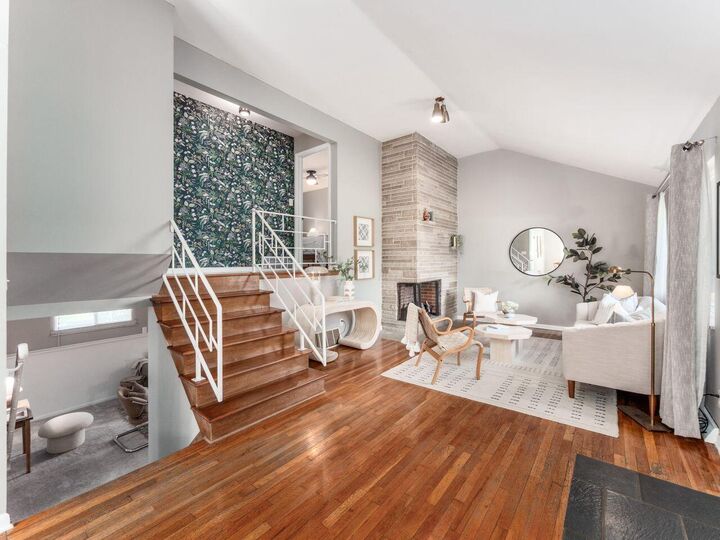 Property Photo:  3460 Darbyshire Drive  OH 43026 