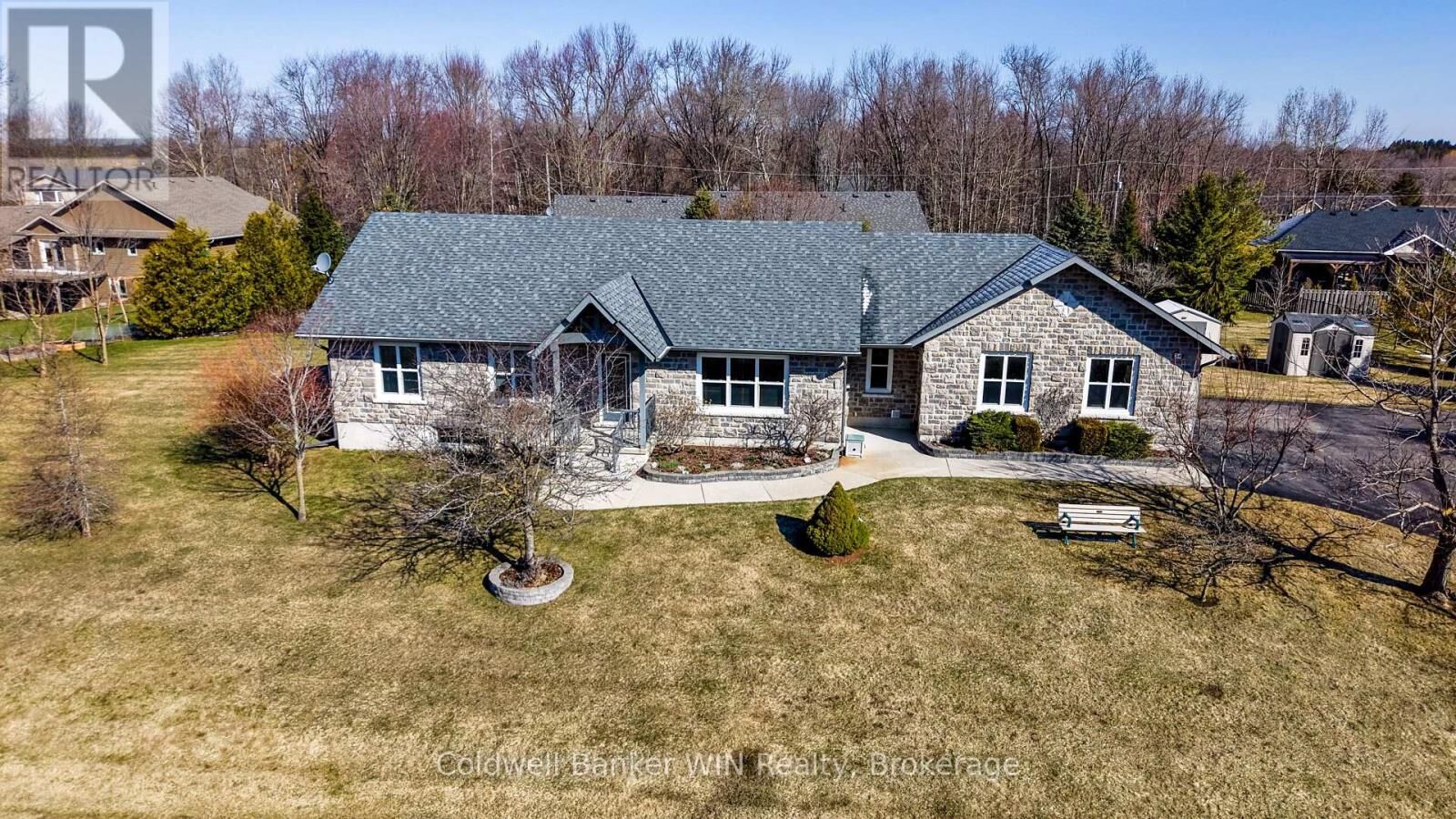 Photo de la propriété:  34 Regency Drive  ON N0G 1M0 