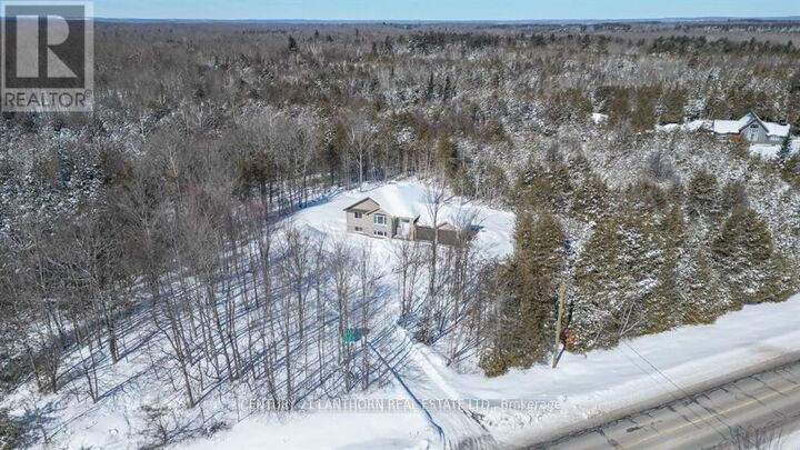 Photo de la propriété:  1039 Crookston Road  ON K0K 2K0 